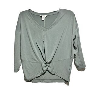 Athleta Embody Twist Front Top‎ Sage Green Size Xsmall Elbow Sleeve
